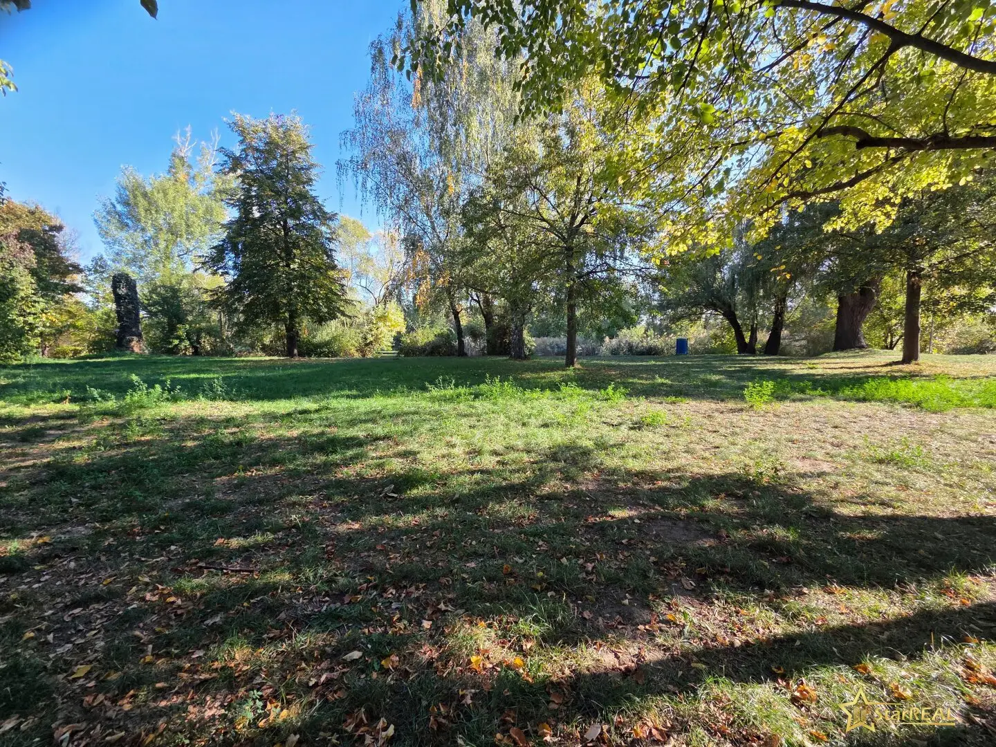 PRICE REDUCED! 807 m² BUILDING PLOT. NEAR U2 DONAUSPITAL. DREAM LOCATION DIRECTLY AT THE MÜHLWASSER (OPPOSITE).