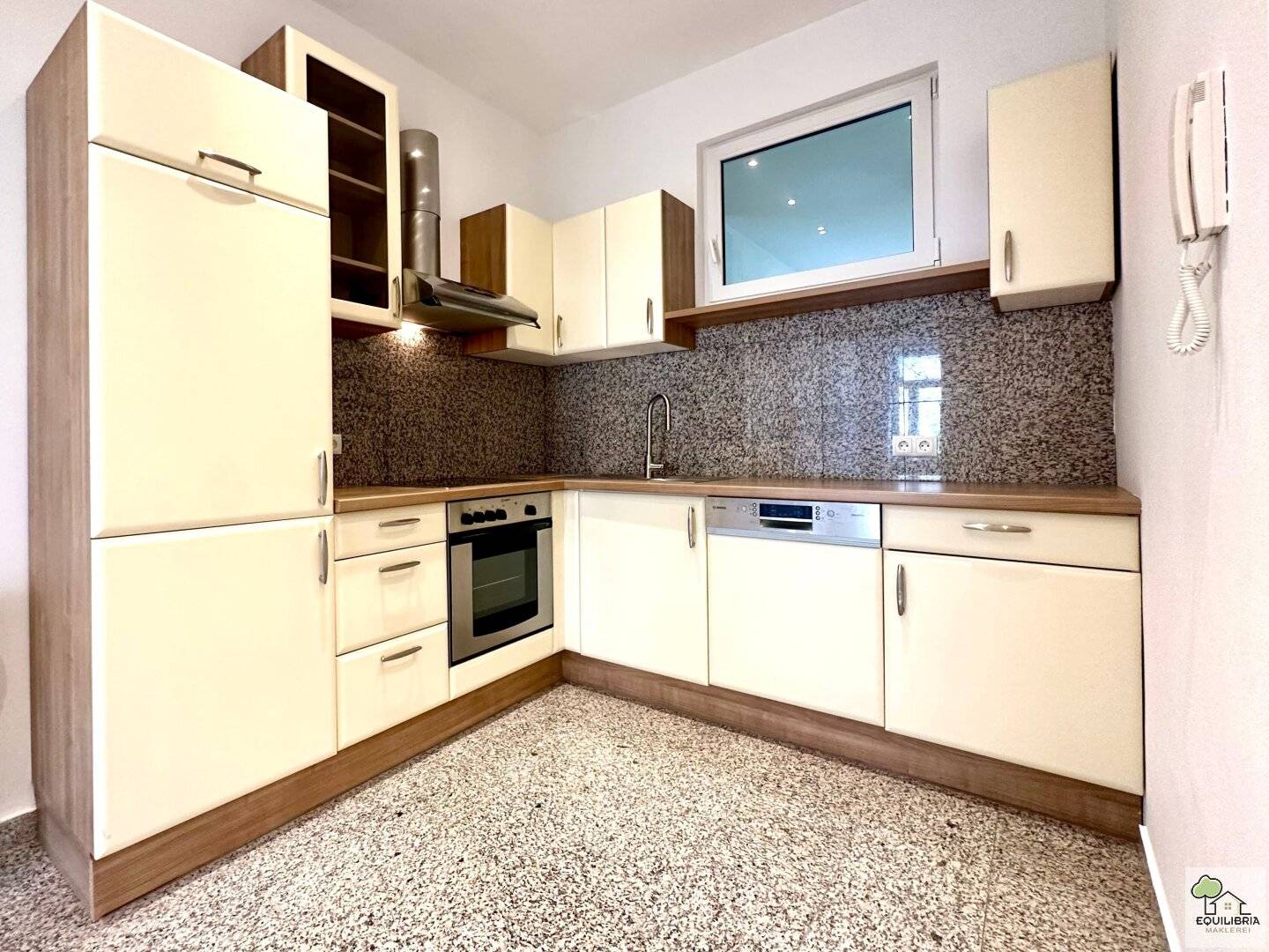 BEZAUBERNDE 67m²- ETAGENWOHNUNG MIT PERFEKTEN GRUNDRISS
