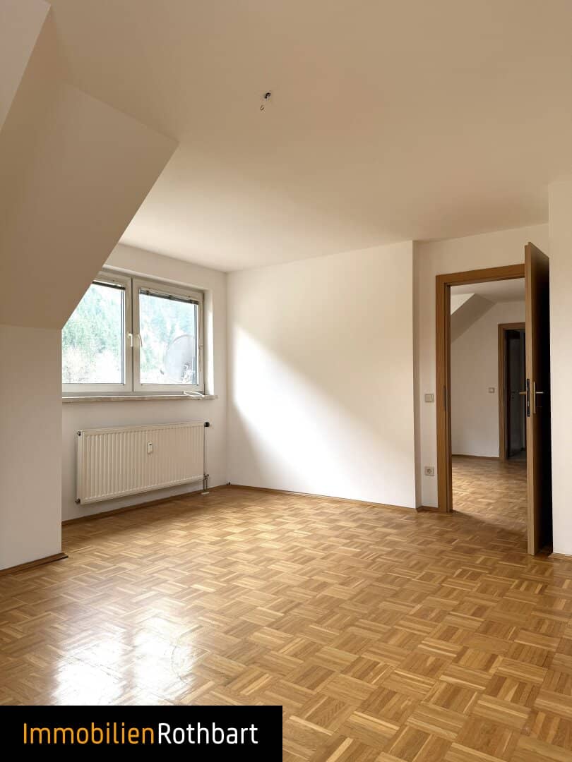 Gemütliche Wohnung im Dachgeschoss in Thörl, Steiermark – Ihr neues Zuhause!