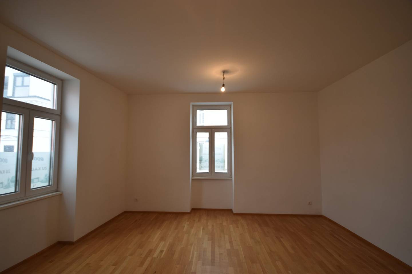 "17. BEZIRK - Attraktive 3-Zimmer-Wohnung mit separater Küche"