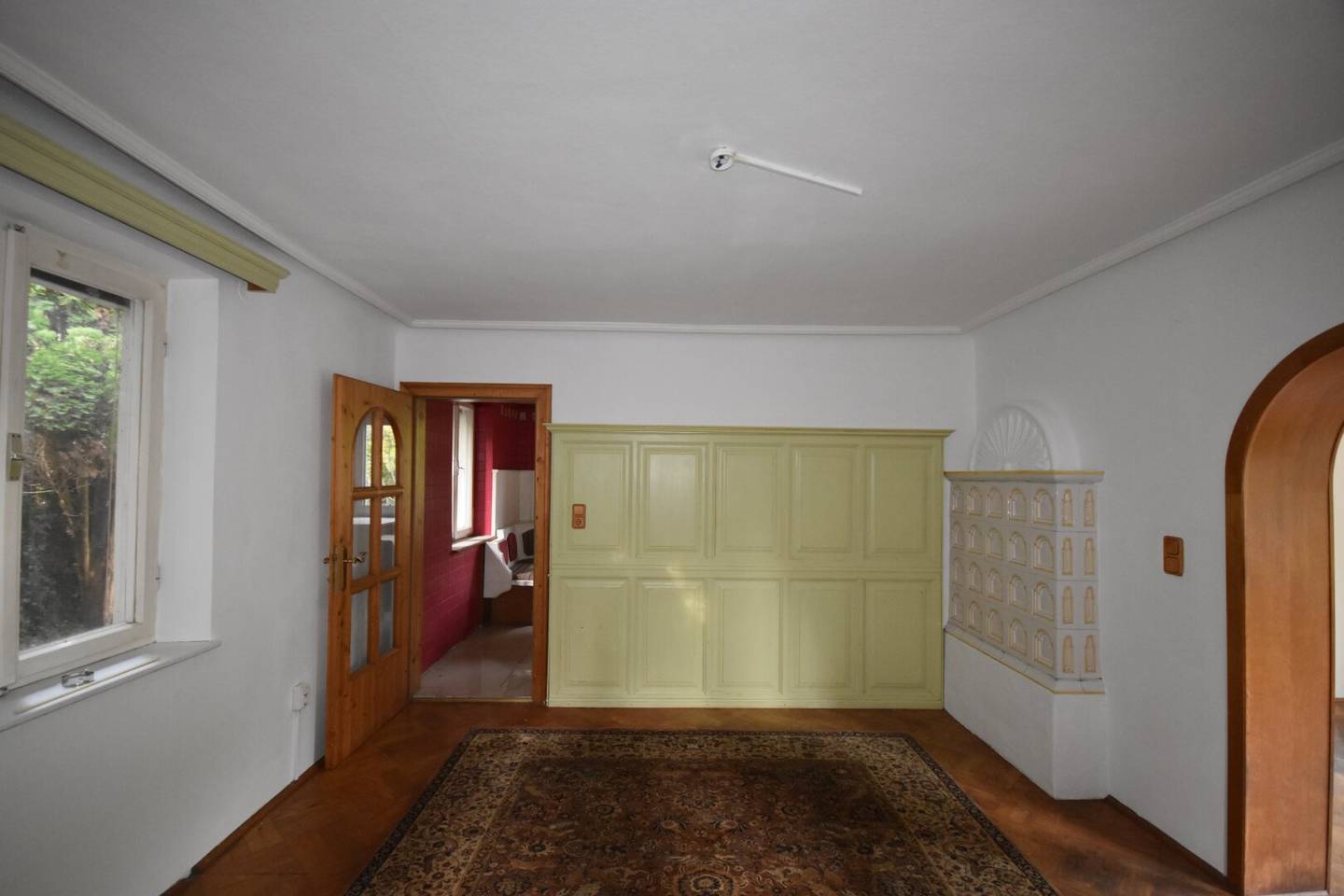 LEOPOLDSKRON - Small well appointed single-family house with secluded garden