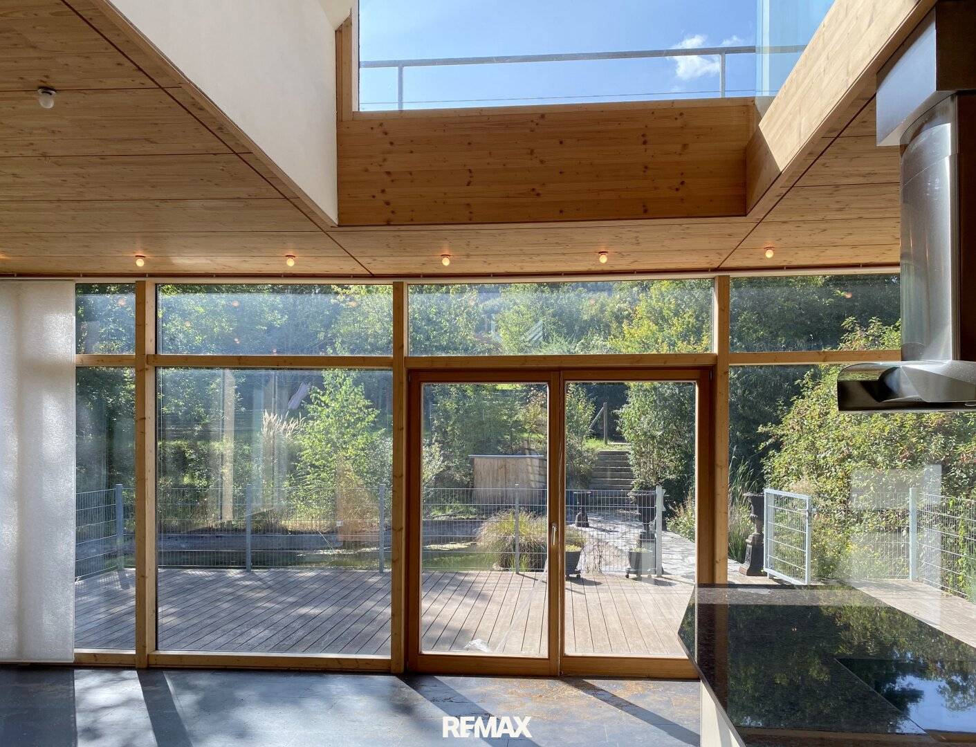 VERKAUFT - Architektonisches Juwel mit Schönheitsfehler zum unschlagbaren Preis!