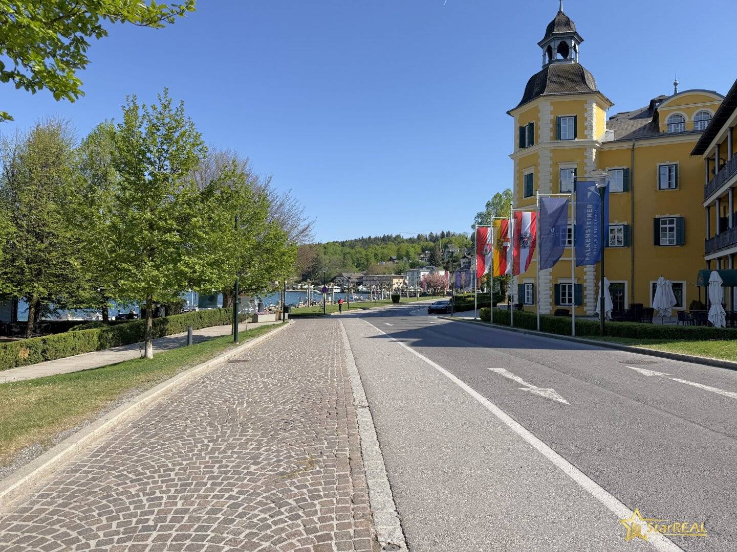RENOVIERTER SOFORTBEZUG IN VELDENER ZENTRUMSNÄHE! MÖBLIERTES 3 ZIMMER-EIGENTUM MIT BALKON IN SÜD-WEST-LAGE.