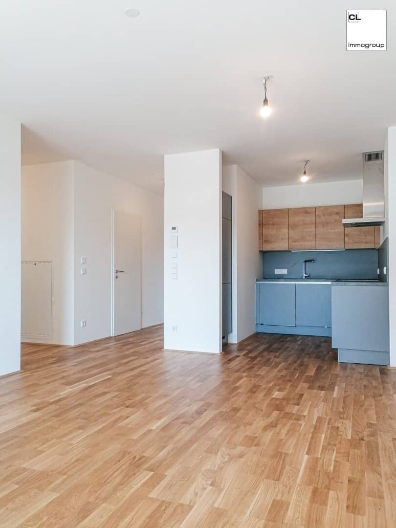 Modern balcony apartment with fitted kitchen available to rent from 01.03.2026