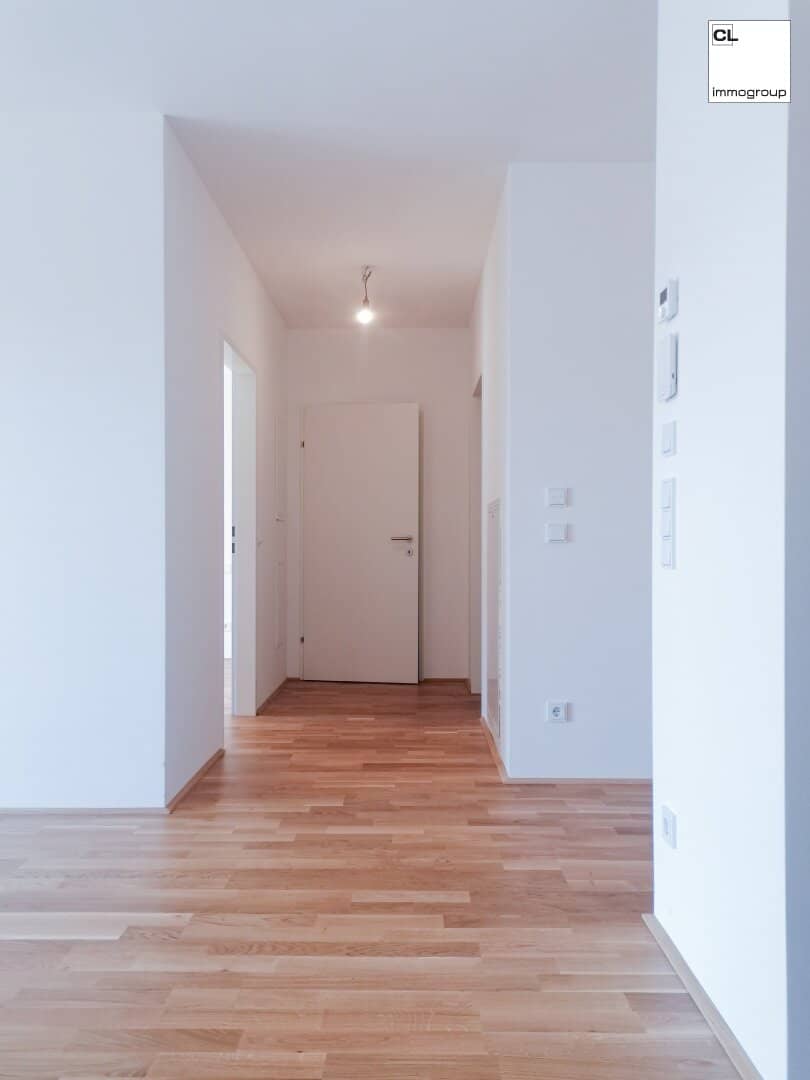 Modern balcony apartment with fitted kitchen available to rent from 01.03.2026