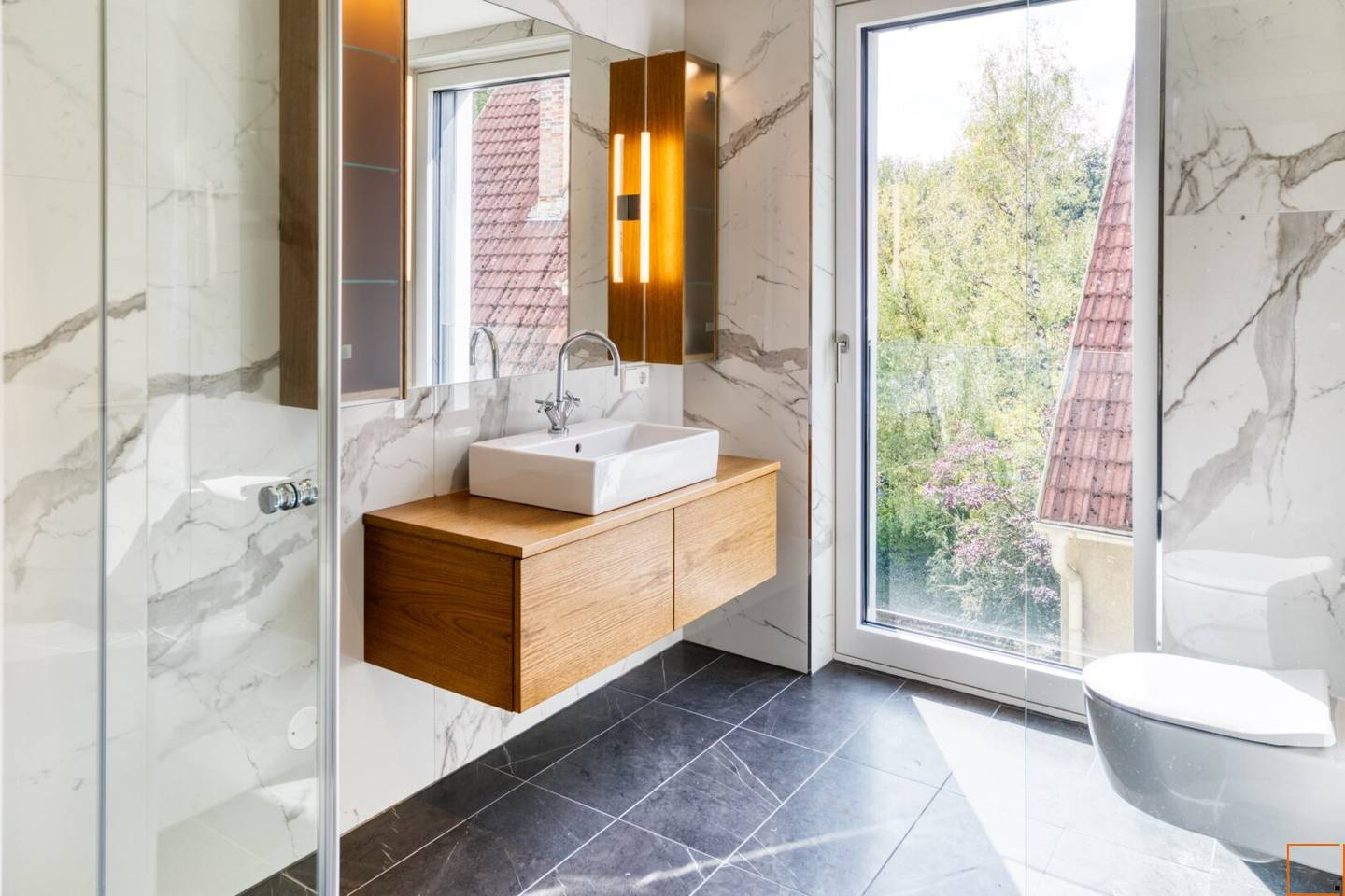 ERSTBEZUG: Luxuriöses Penthouse mit Dachgarten, Pool und atemberaubenden Wienblick