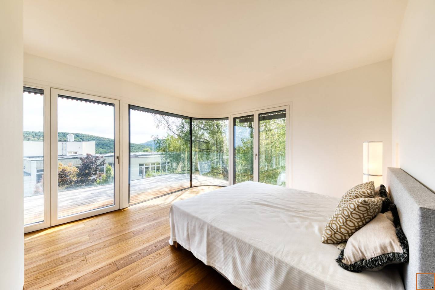 ERSTBEZUG: Luxuriöses Penthouse mit Dachgarten, Pool und atemberaubenden Wienblick