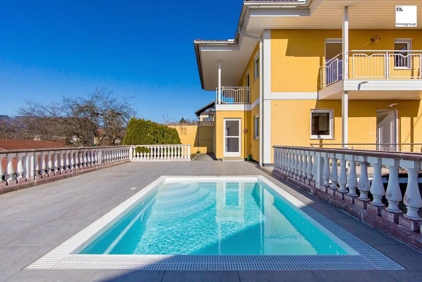 Sehr attraktives Angebot in Mondsee! Haus mit Pool und Seeblick!