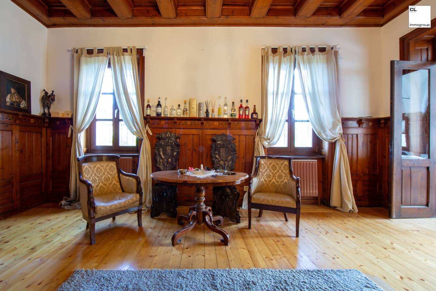 Historische VILLA am Mondsee mit BADEPLATZ
