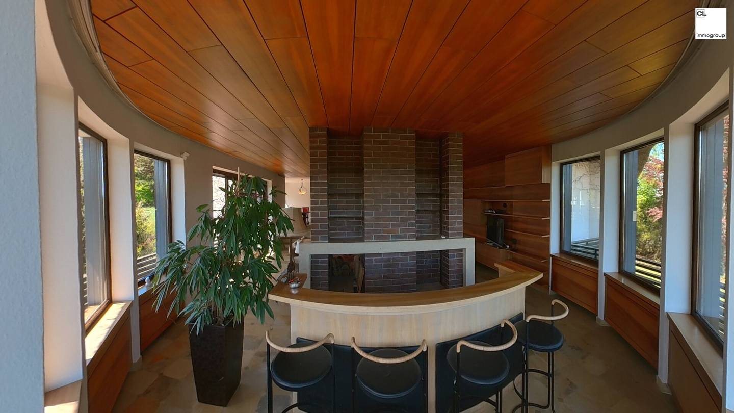 Exklusive Villa mit Weitblick nahe Passau – großzügiges Grundstück, maximale Privatsphäre und hochwertiges Wohnambiente
