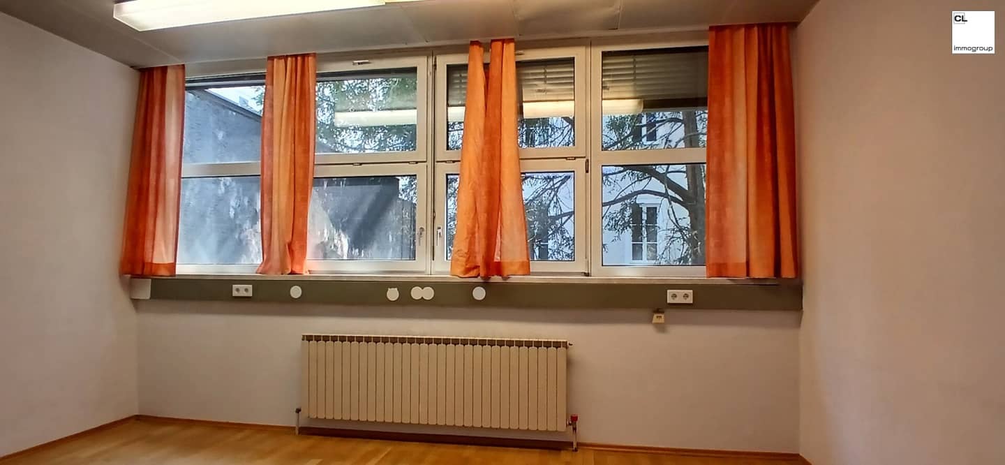 Commercial property for rent in an excellent location; Salzburg City, near Mirabell Palace, Mirabell Gardens, Paracelsus Bath and Kurhaus, Congress House. First-class address! Best accessibility, ideal for high foot traffic!,
