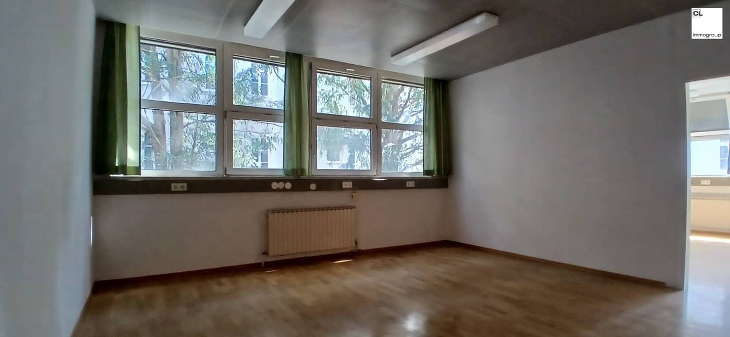 Commercial property for rent in an excellent location; Salzburg City, near Mirabell Palace, Mirabell Gardens, Paracelsus Bath and Kurhaus, Congress House. First-class address! Best accessibility, ideal for high foot traffic!,