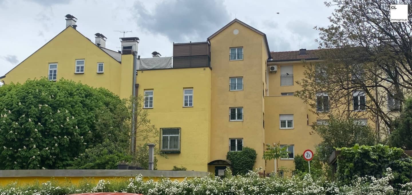 The Lehenerhof in Salzburg, Lehen, a landmark from the era (1900)
