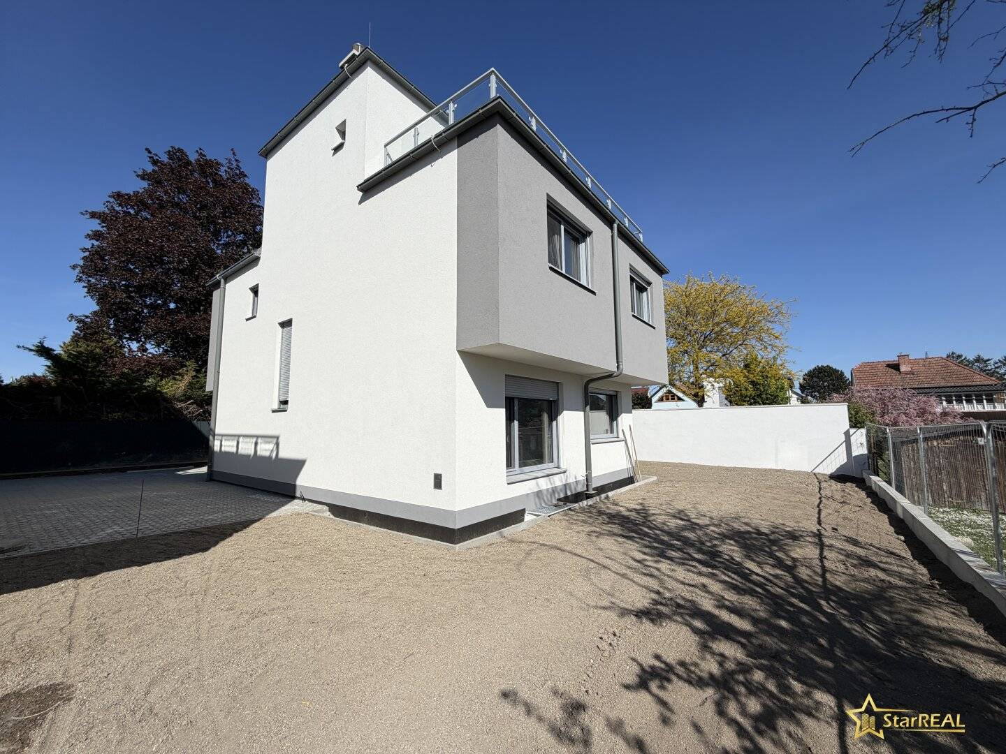 SOMMERAKTION! TOPPREIS!!! EINFAMILIENHAUS MIT KELLER. WIENERBERGER-ZIEGEL. 5 ZIMMER. PROVISIONSFREI für den Käufer.