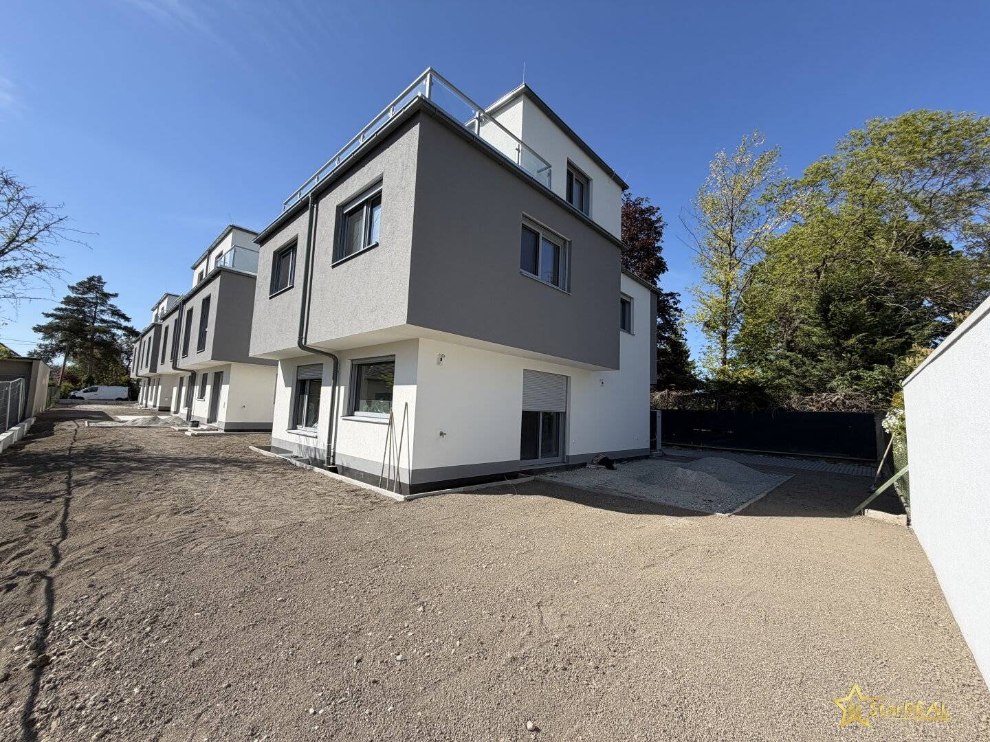SOMMERAKTION! TOPPREIS!!! EINFAMILIENHAUS MIT KELLER. WIENERBERGER-ZIEGEL. 5 ZIMMER. PROVISIONSFREI für den Käufer.