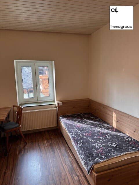 3 Garconnieres and attic apartment in the same building 16 to 123 m² available immediately