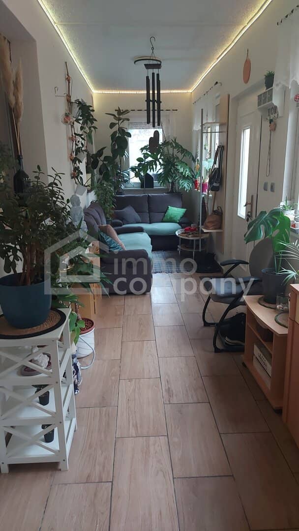 Einfamilienhaus in Lackendorf mit 140 m² Wohnfläche und großem Garten