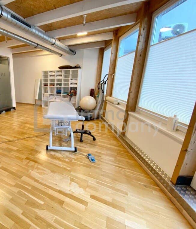 Physiotherapy / Medical Practice in the Best Foot Traffic Location in Wörgl