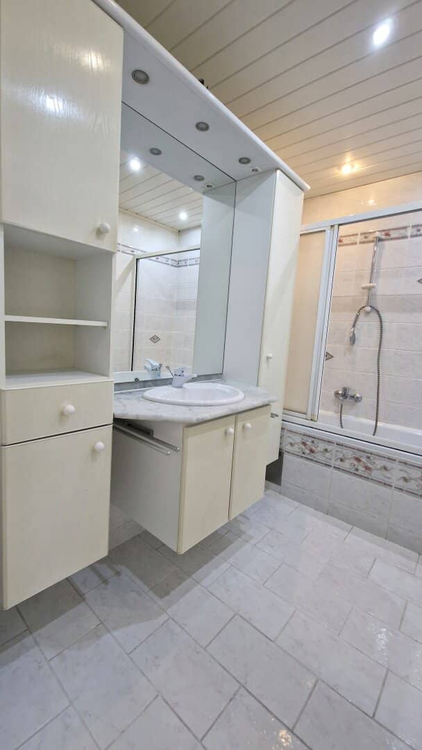 Charmante 3-Zimmer Wohnung mit Loggia in 1160 Wien – gepflegt und großzügig!