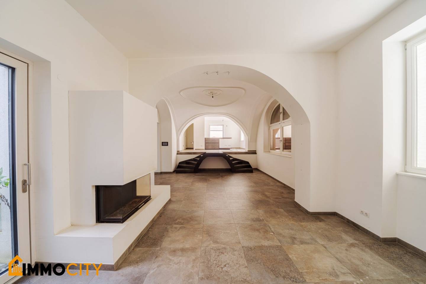 Fabulous condominium including private garden and terrace 19th District Döbling + 2 garage spacesh?l