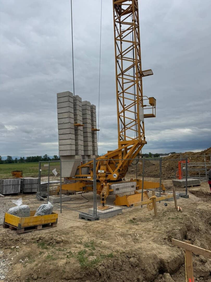 BAUSTART ERFOLGT NUR NOCH 5 EINHEITEN FREI großzügige Gartenflächen ab 342 m² 10 Einheiten verfügbar (Förderung möglich) MUSTERHAUS VORHANDEN