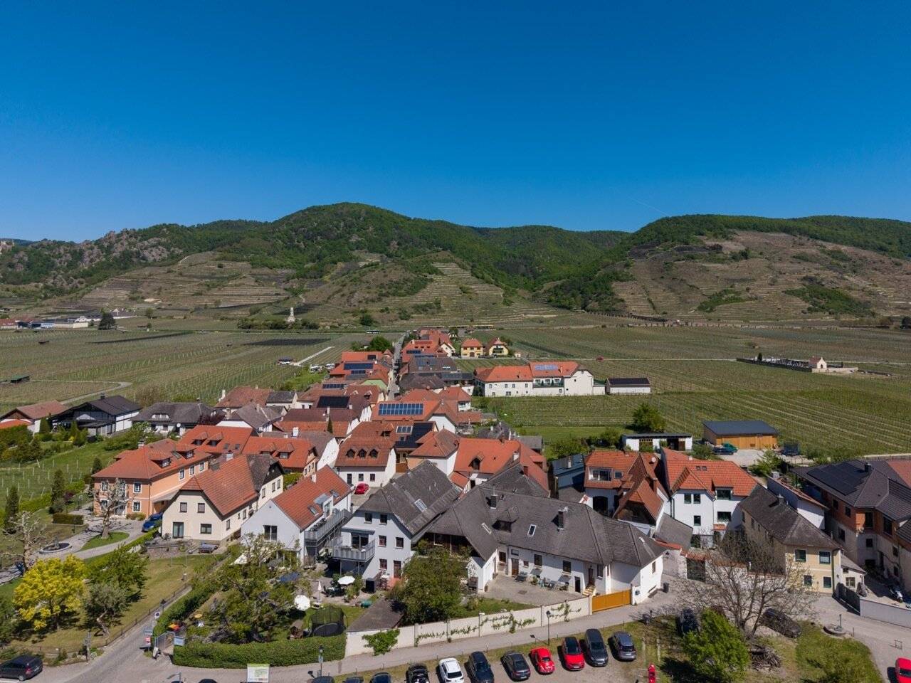 Apartmenthaus an der Donau