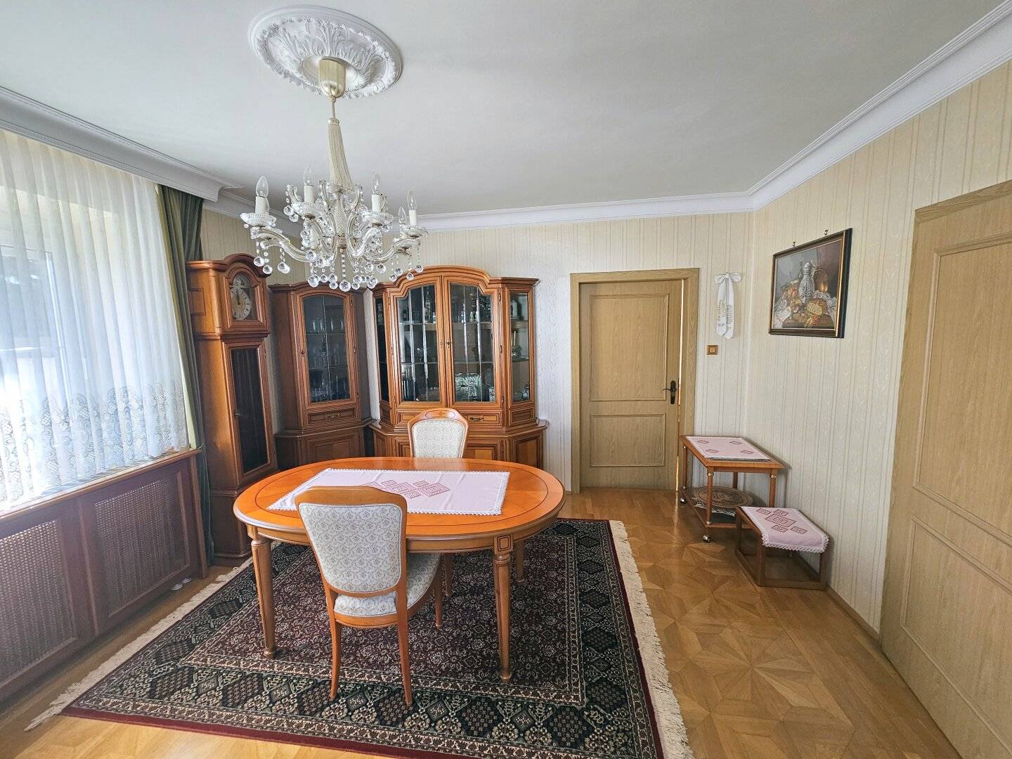 Rarität - Traumhaftes Einfamilienhaus im Weinviertel mit Nebengebäude und inkludiertem, originalem Weinkeller!