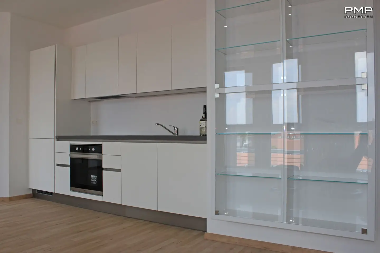 Top-Anlagewohnung im Herzen von Korneuburg, mit Balkon und Klimaanlage (DG)