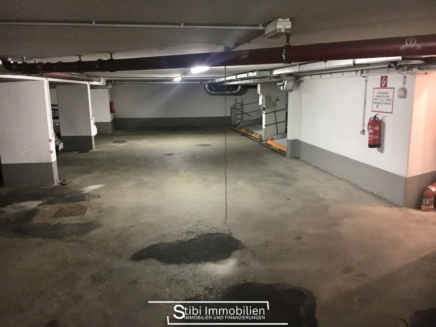 New price!!! Car underground parking space in Wallrißstraße 1180 Wien for sale