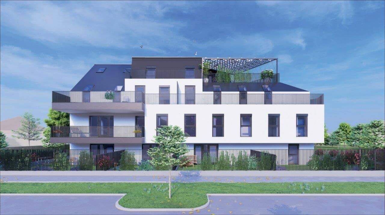 Builder's plot with building permit