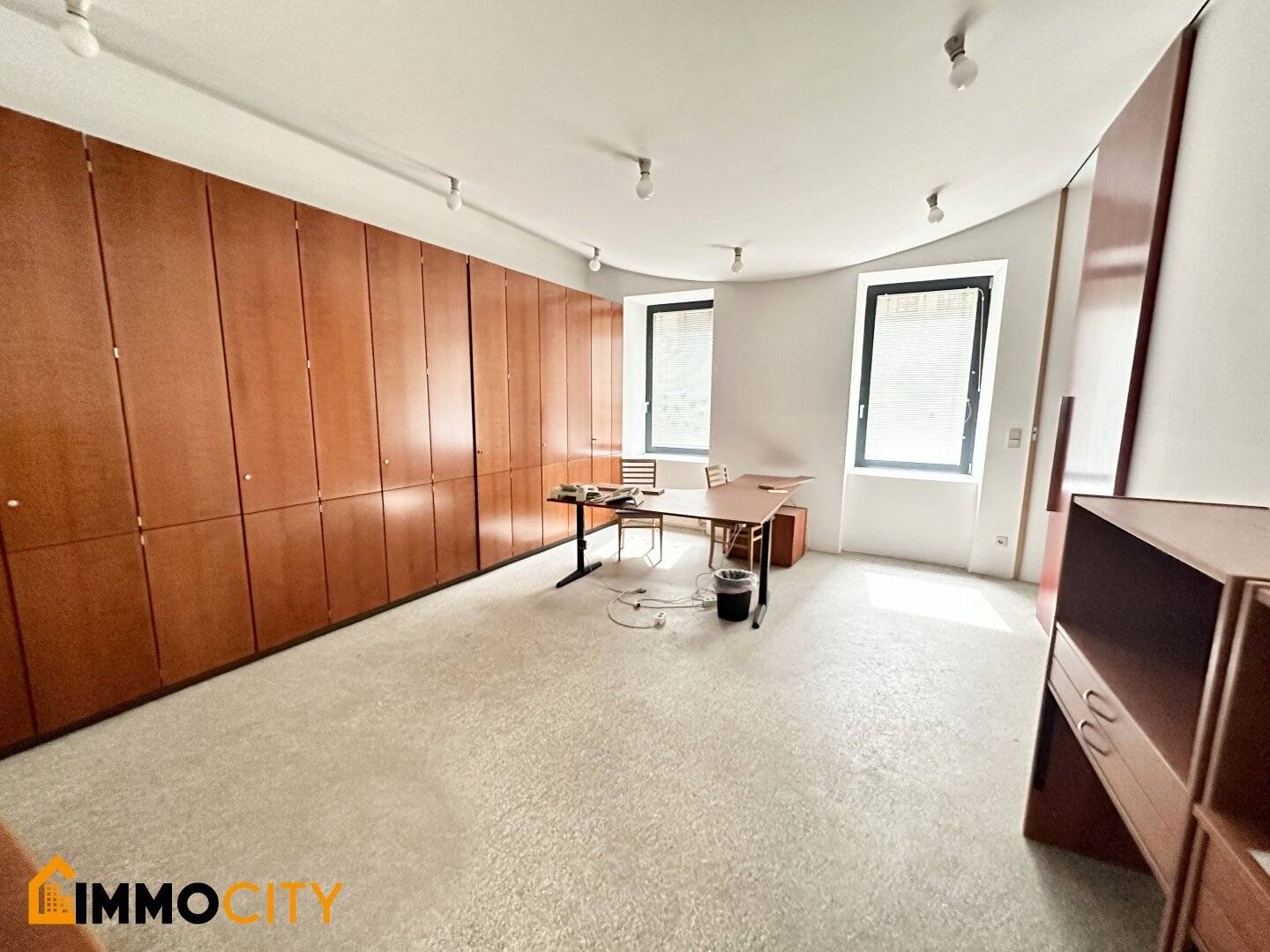 Top office in prime location: 252.80 m² of office space at Fuchsthallergasse 13, 1090 Wien