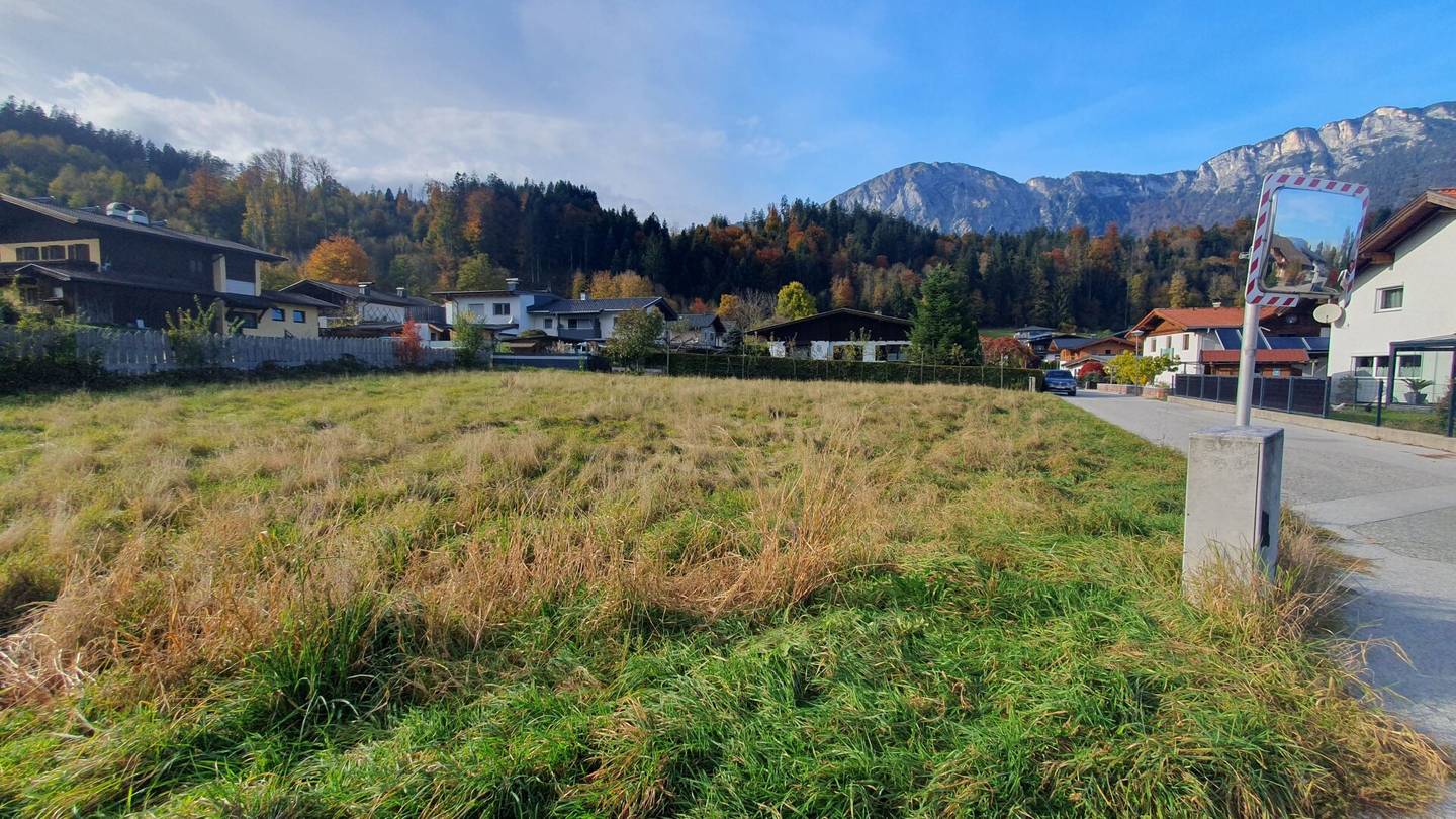 Sonniges Baugrundstück in Angath