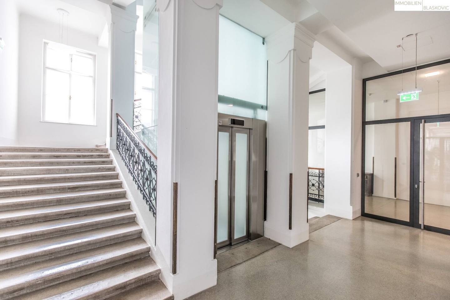 Representative office and practice premises between 17 m² and 326 m² in a central location of Klagenfurt