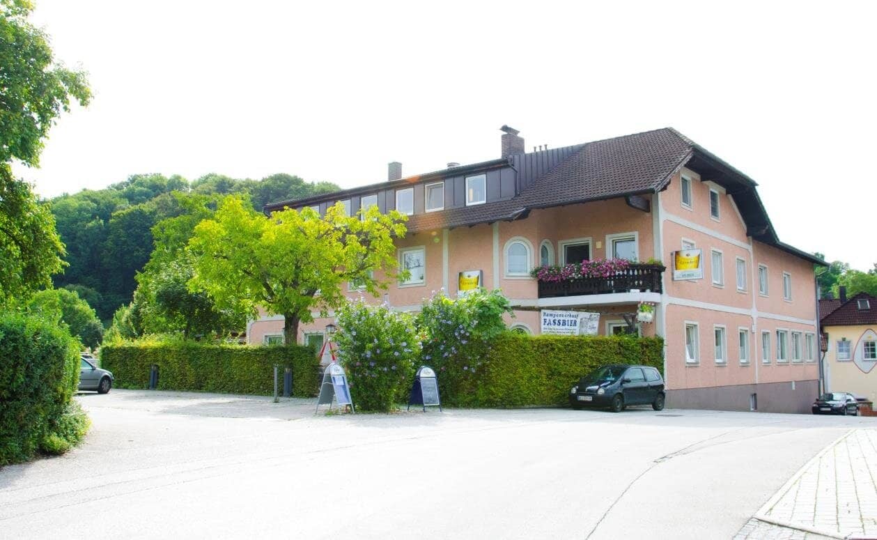 Attractive gastronomy property in Schleißheim, your new location for enjoyment