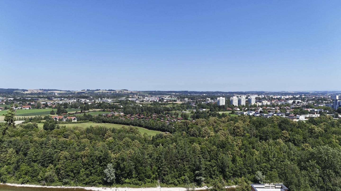 Grundstück incls. baubewilligtem Projekt mit 22 Einheiten in Schauersberg mit einzigartigem Weitblick - SHARE DEAL MÖGLICH