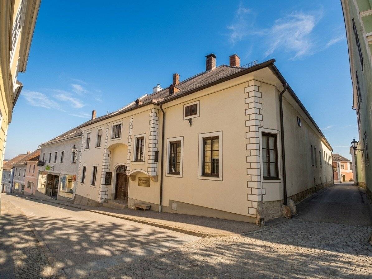 Herrschaftliche Altbauwohnung beim Rathausplatz Weitra