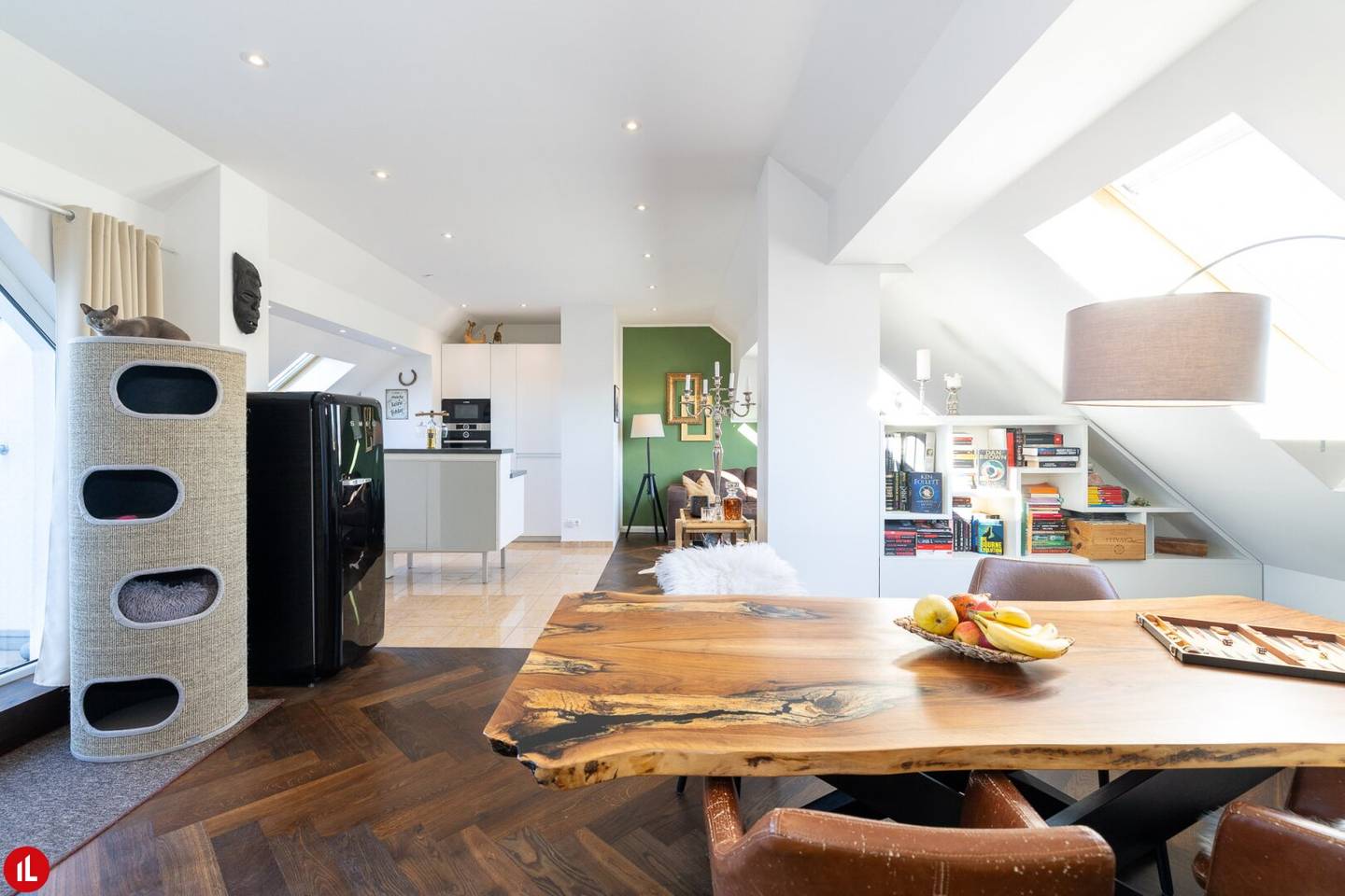 FISCHAMEND NÄHE FUGHAFEN | DACHTERRASSENTRAUM | 148m² WOHNFLÄCHE | 4 ZIMMER | TERRASSE | WHIRLPOOL | BESTPREIS €  499.000,-
