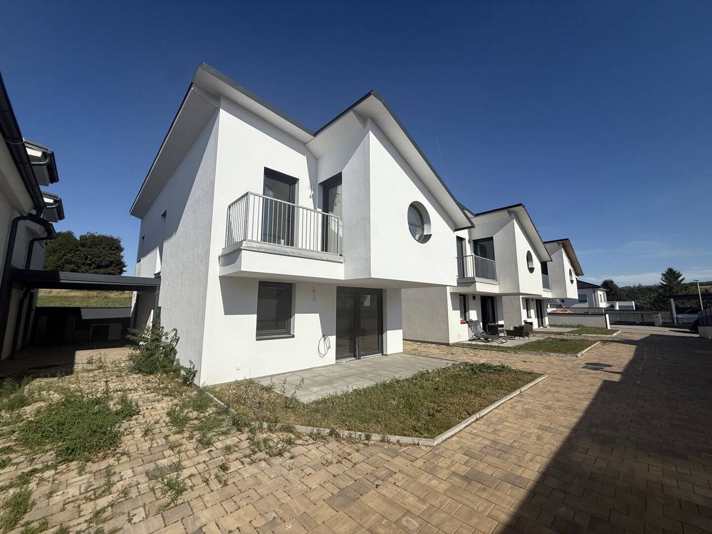 2 moderne Reihenhäuser in Neusiedl am See