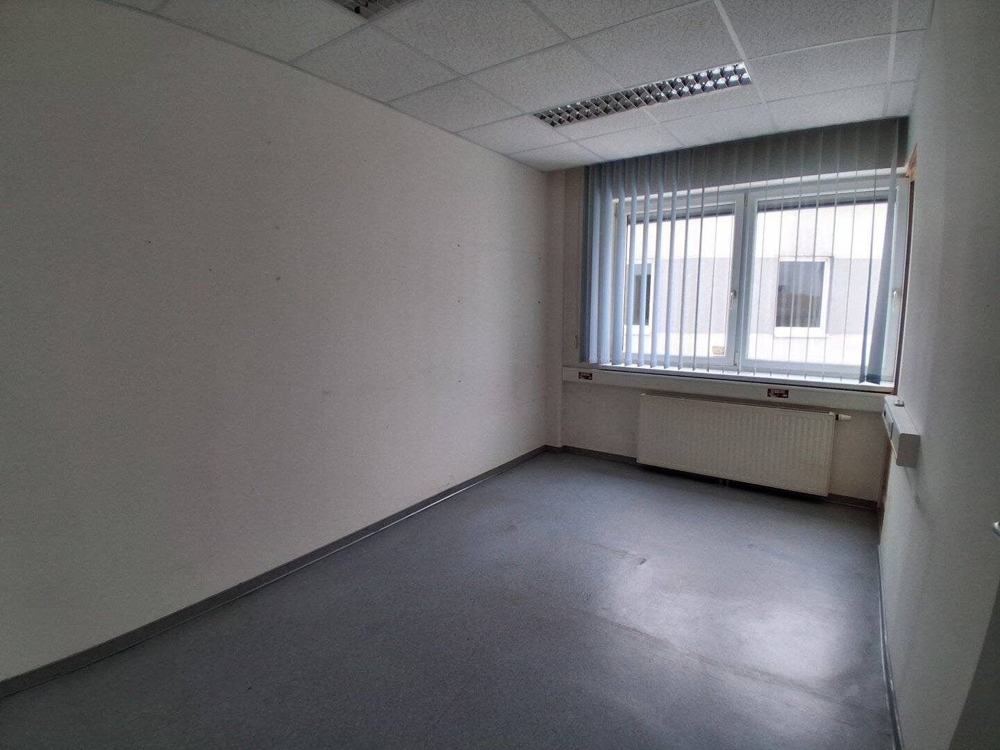 Office/Practice with reception area Central location in Waidhofen an der Thaya|deutsche titel|?