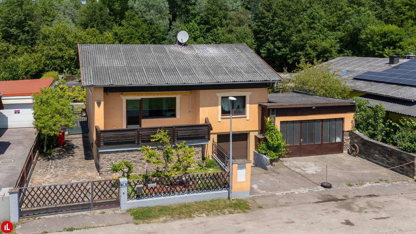 Bungalow mit traumhafter Grünoase, | 1043m² Grundstück | Werkstatt | Wellnessbereich | Wohnen, Entspannen und Genießen in bester Grünruhelage!