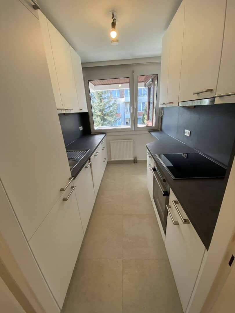 GERSTHOF - helle, neuwertige  3 Zimmer Wohnung mit Loggia - bis März 2027 vermietet