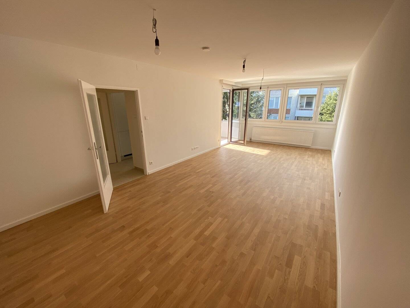 GERSTHOF - helle, neuwertige  3 Zimmer Wohnung mit Loggia - bis März 2027 vermietet