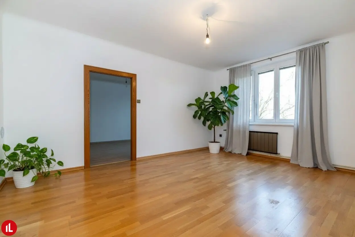 Himberg near Vienna | owner-occupied apartment | 3 rooms | parking space owned | quiet location | EUR 198,000