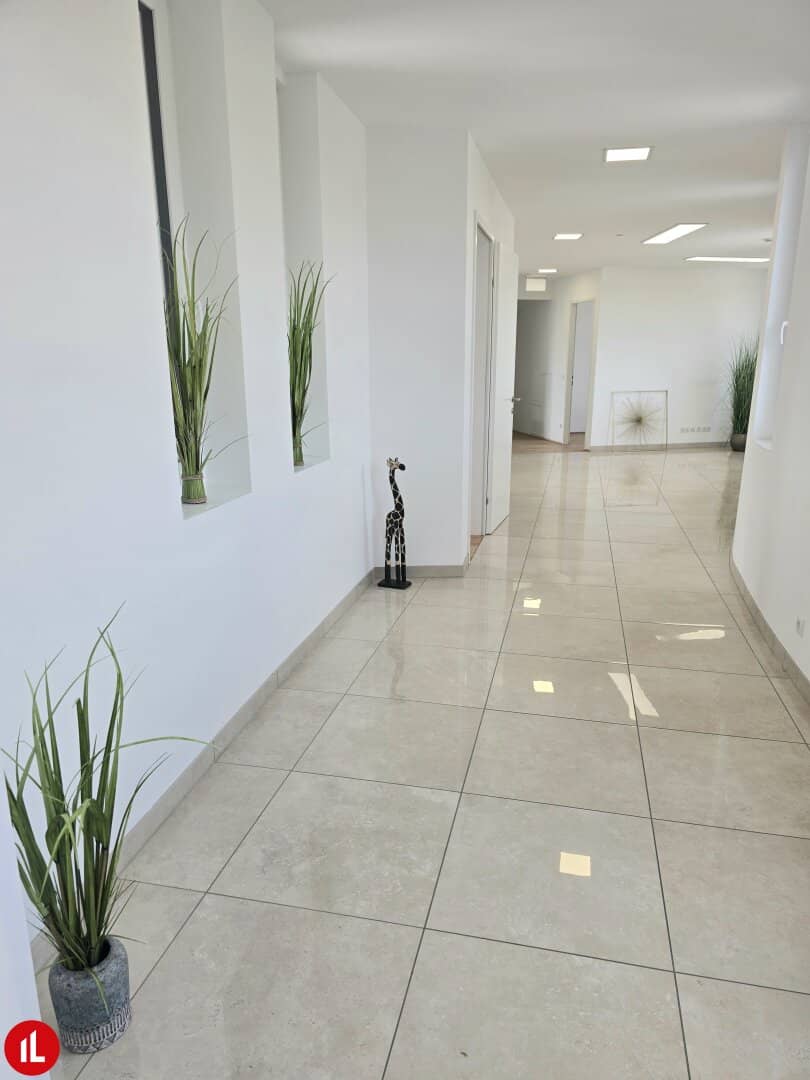 High quality office | practice in a central location