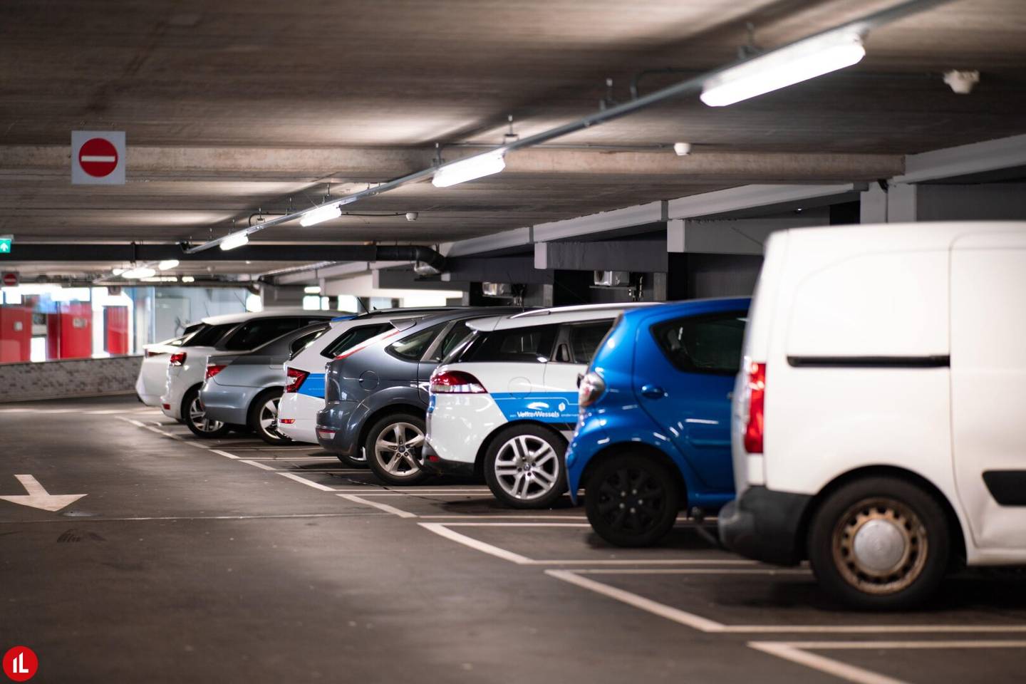 Parking garage | Schwechat | Sendnergasse 10 | immediately available for rent