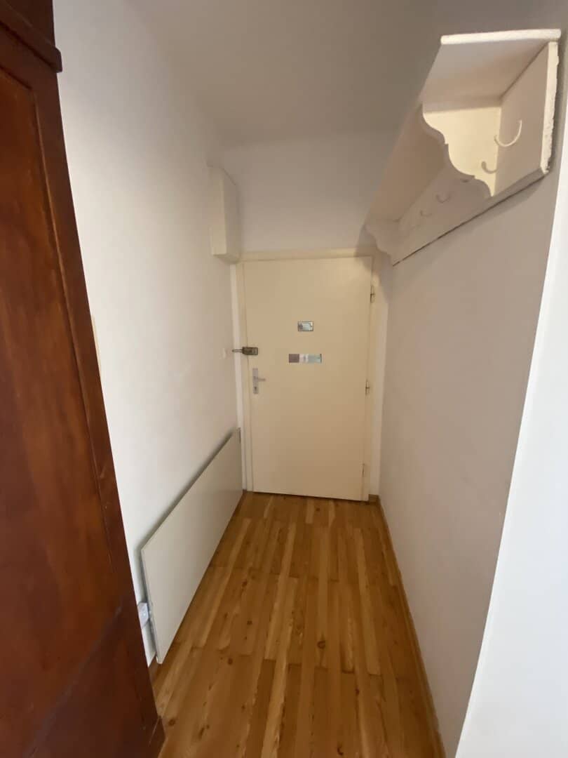 Gepflegte 3 Zimmer Wohnung mit Lift neben dem Botanischen Garten