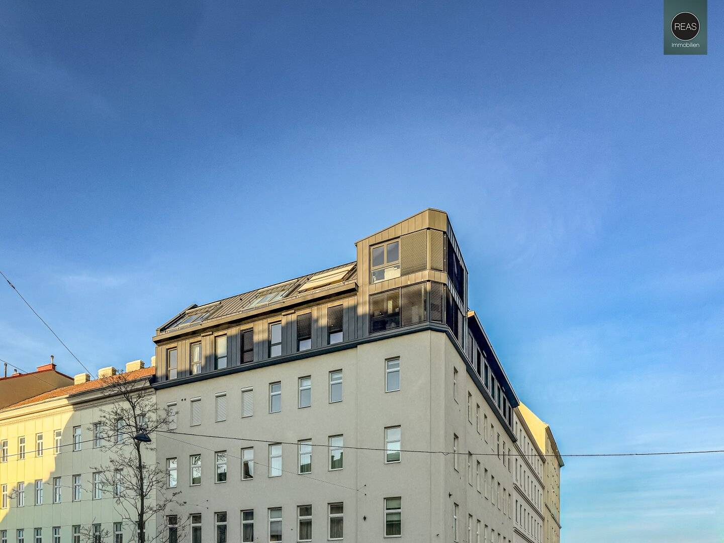Living and working with top infrastructure near UNO City
