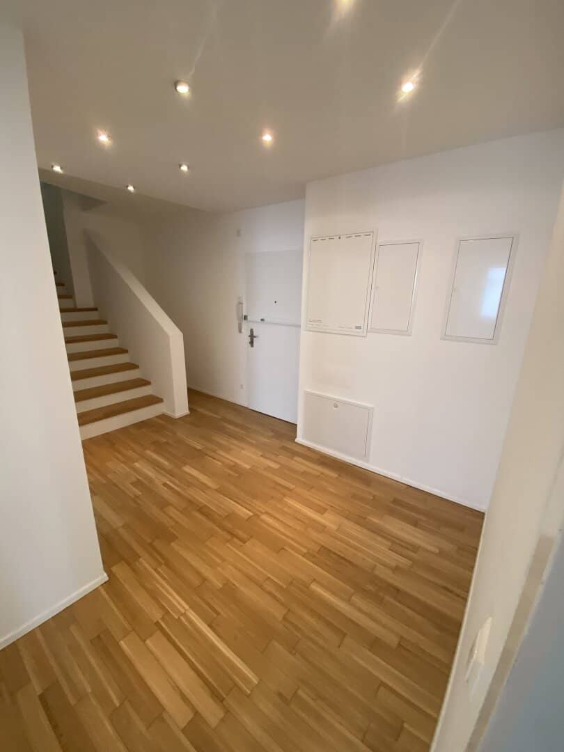 Exclusive top floor maisonette with terrace in central location in the 18th district