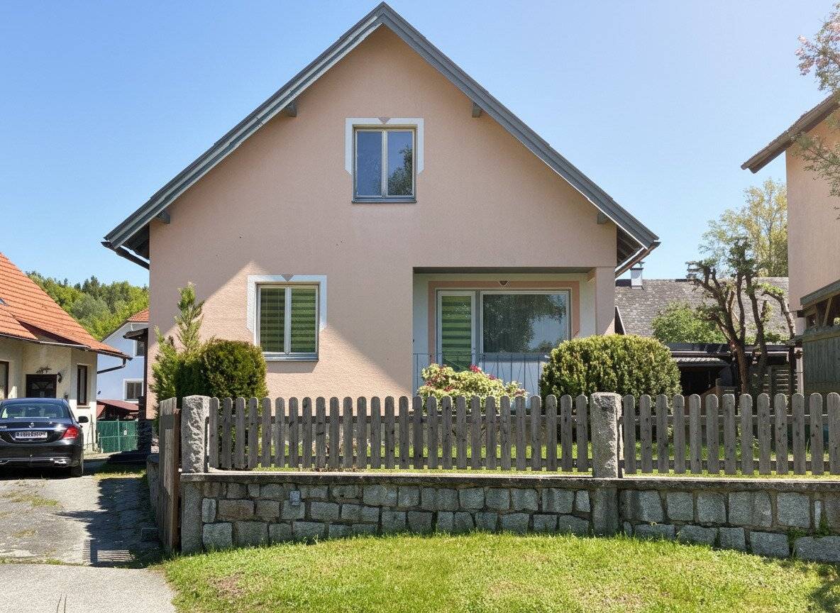 Einfamilienhaus am Rande der Blockheide in Gmünd