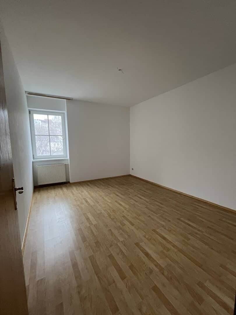 Helle 2 Zimmer Wohnung mit Terrasse in Waidhofen a.d. Thaya